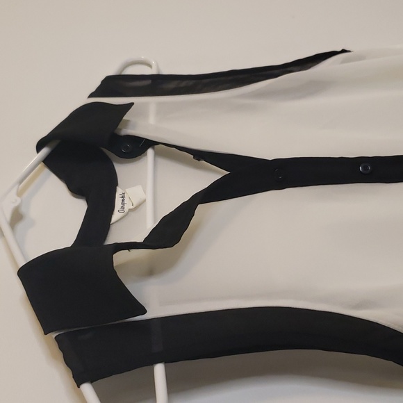 Aeropostale Sleeveless White Sheer Button-Up Collared Blouse w/ Black Trim - Picture 4 of 5